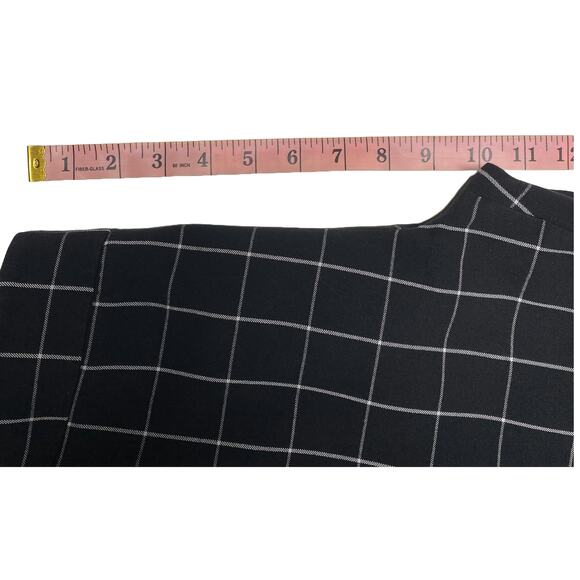Talbot's Chatham Ankle Pant Black White Windowpane Plaid Size 8 - Picture 11 of 11